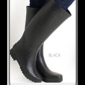 *️⃣UGG Rubber Boots PRICE FIRM